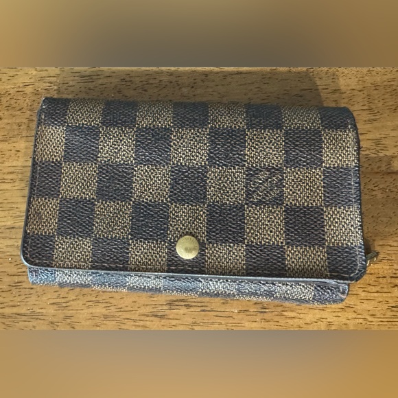 Louis Vuitton Handbags - Louis Vuitton Damier Ebene Porte-Monnaie Tresor Wallet